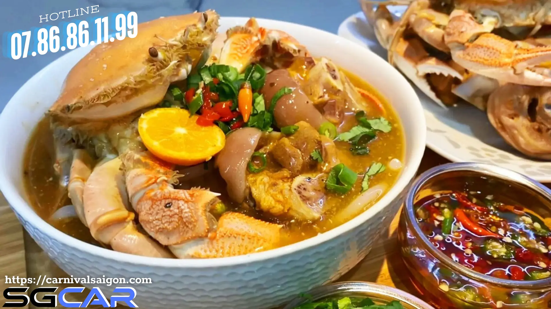 Bánh canh ghẹ - Thuê Xe Carnival SGCar